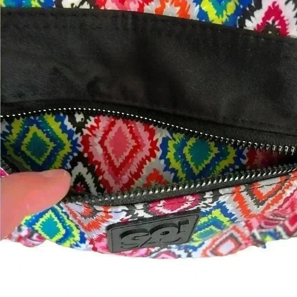 GO! SAC Backpack Colorful Geometric Side Pockets Black Straps